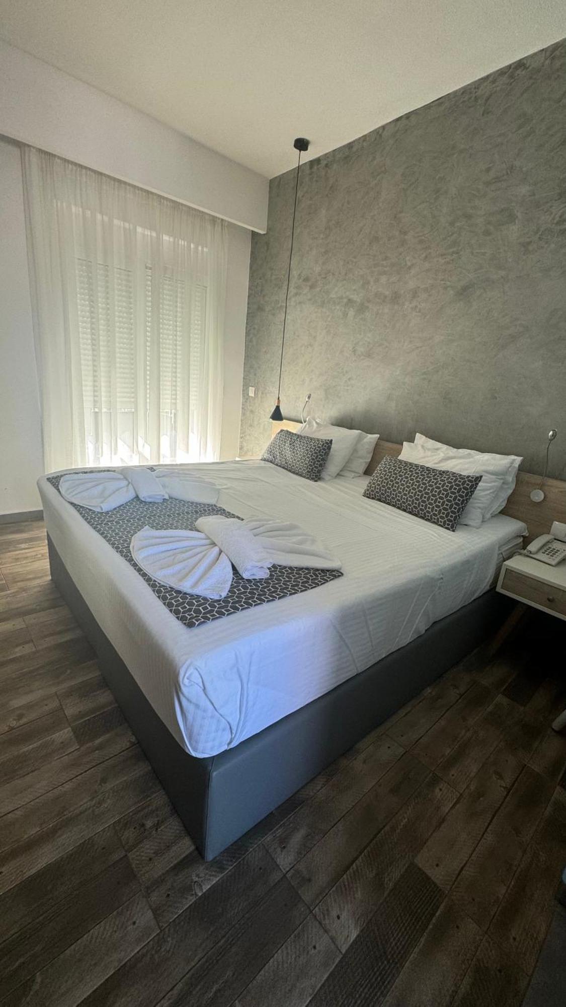 Remis Studios Rethymno  Luaran gambar